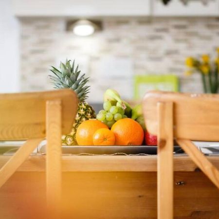 Contemporary Trumpington Apartment With Self Check-In ,Free On-Site Parking, Terrace, Super Fast Wifi & 5 Mins Drive To Papworth & Addenbrookes Hospitals CBG Exterior foto